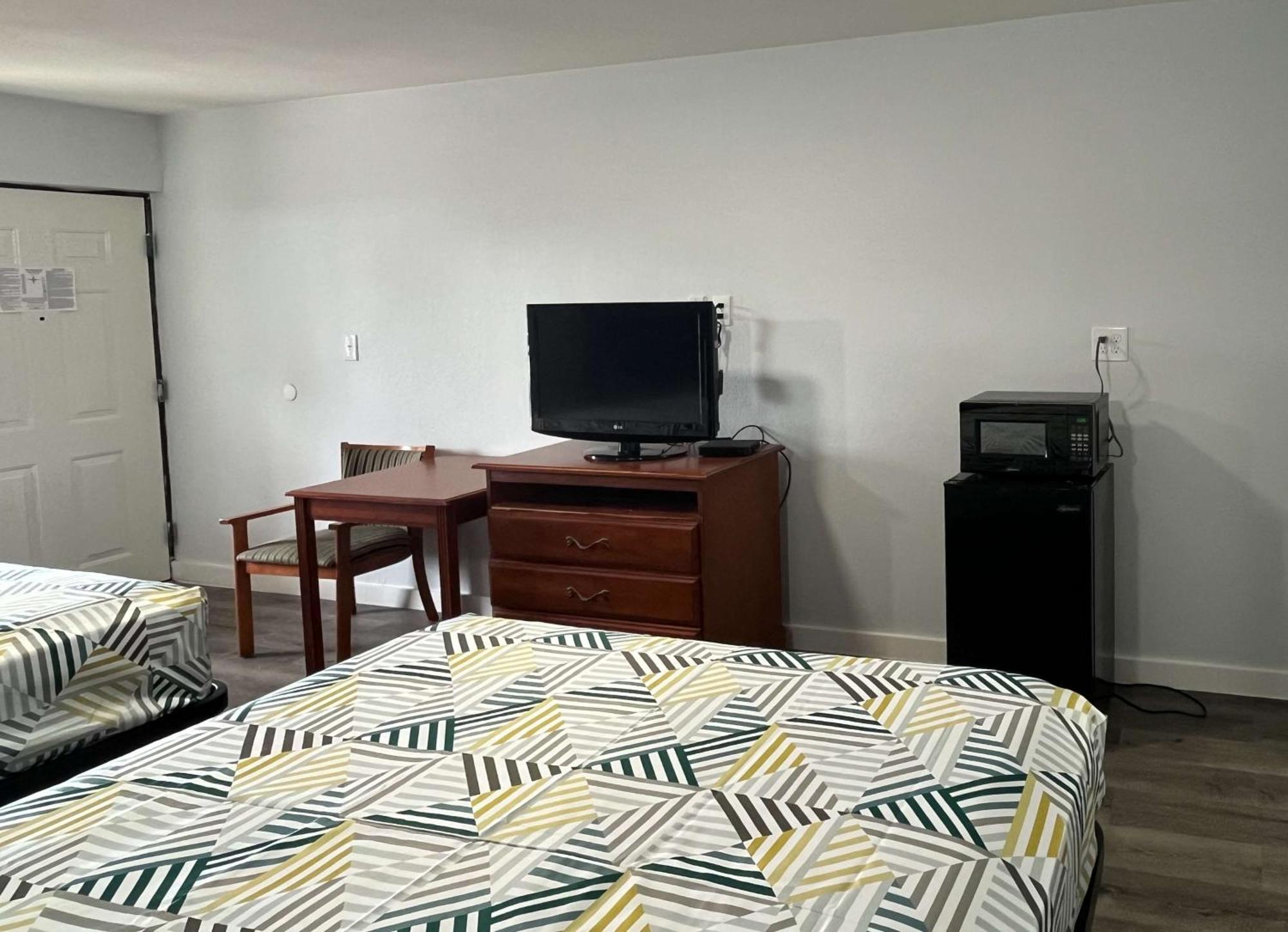 Motel 6 Greenwood, Ms Экстерьер фото